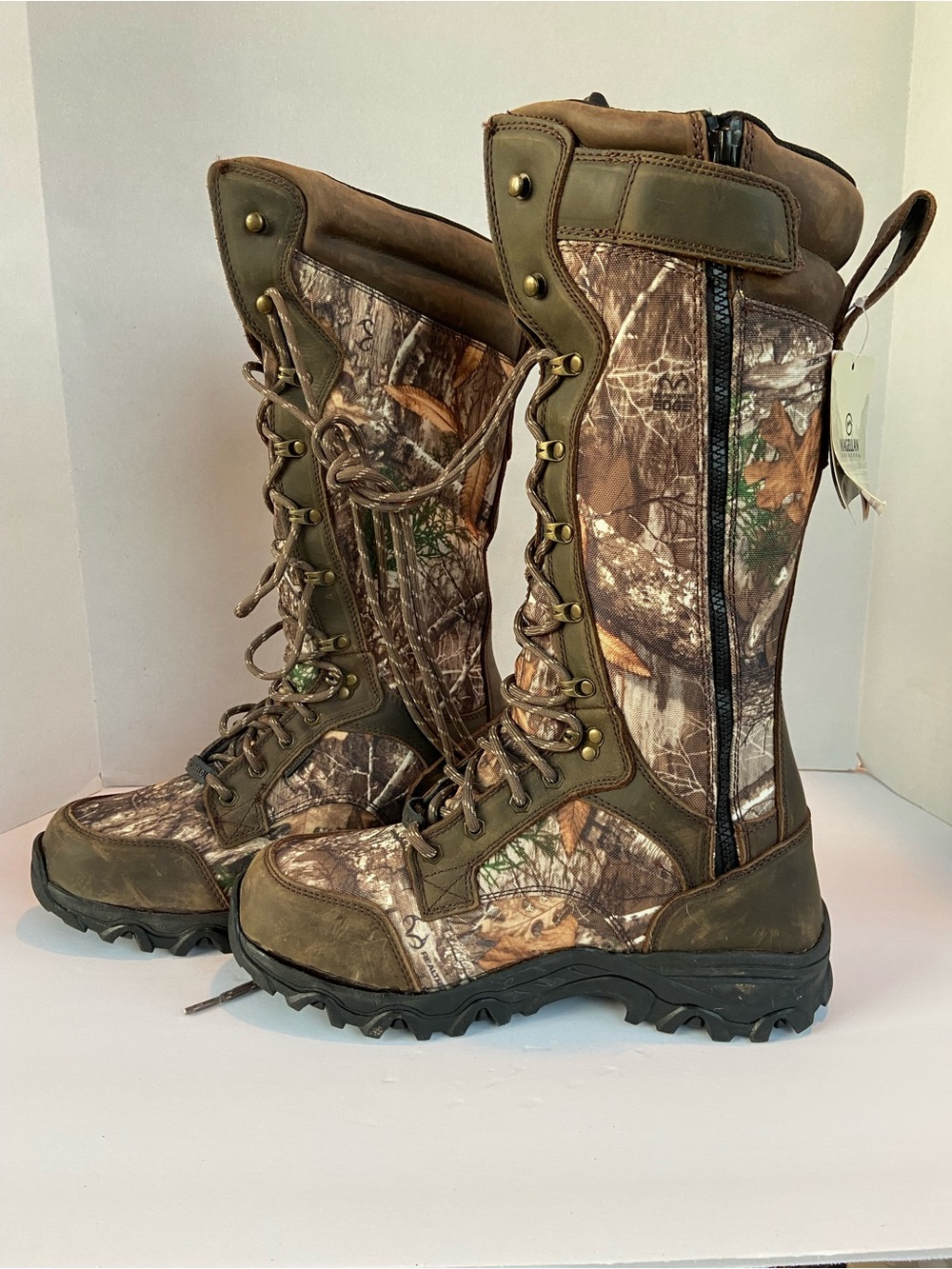 NWT Magellan Men’s Snake Defender 3.0 Hunt Boots SZ 9.5